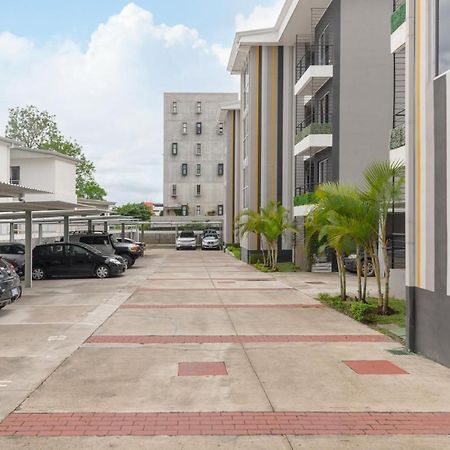 Boulevard Park Apto #27 - 2Bdrm - Selena Segura 埃雷迪亚 外观 照片