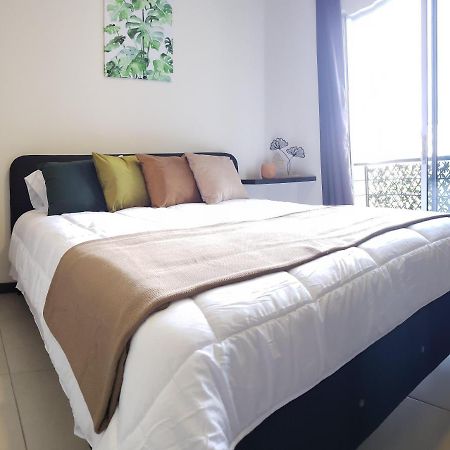 Boulevard Park Apto #27 - 2Bdrm - Selena Segura 埃雷迪亚 外观 照片