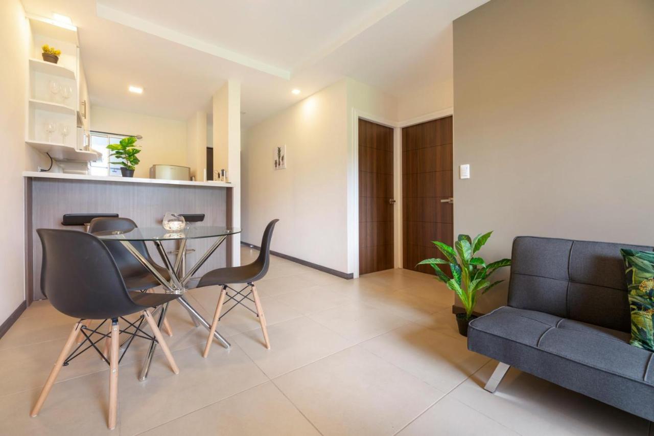 Boulevard Park Apto #27 - 2Bdrm - Selena Segura 埃雷迪亚 外观 照片